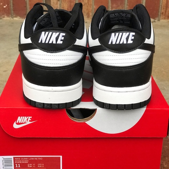 Nike Dunk Low Black / White ‘Panda’ - Picture 11 of 12